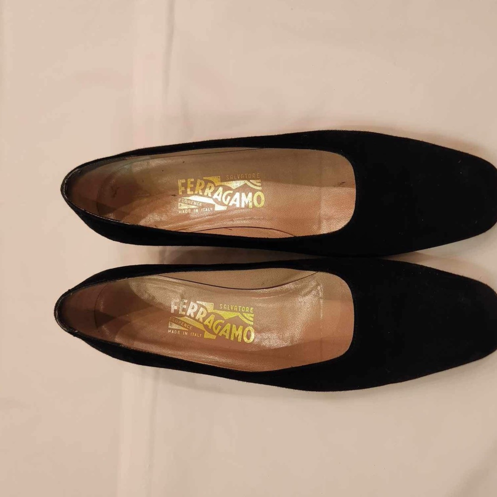 Black Velvet limited edition loafers with gold stripe on heel
